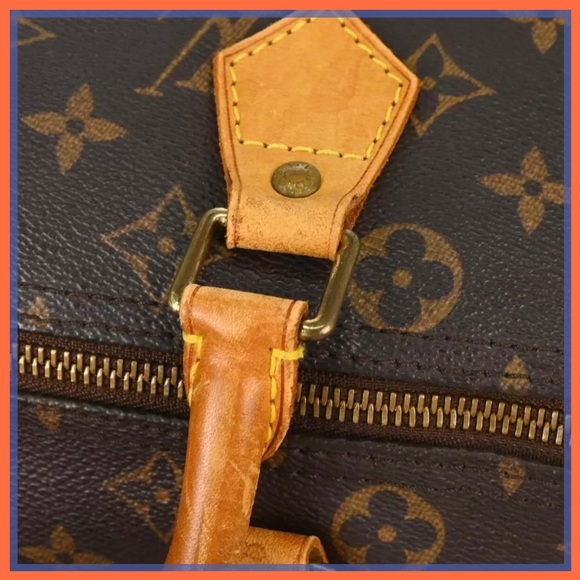 Louis Vuitton Speedy Monogram Canvas Handbag - Picture 4 of 8